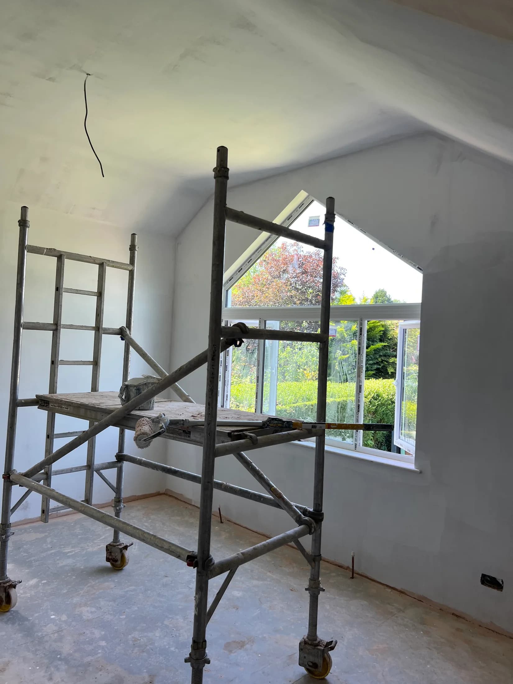 Large detached family home — photo 5