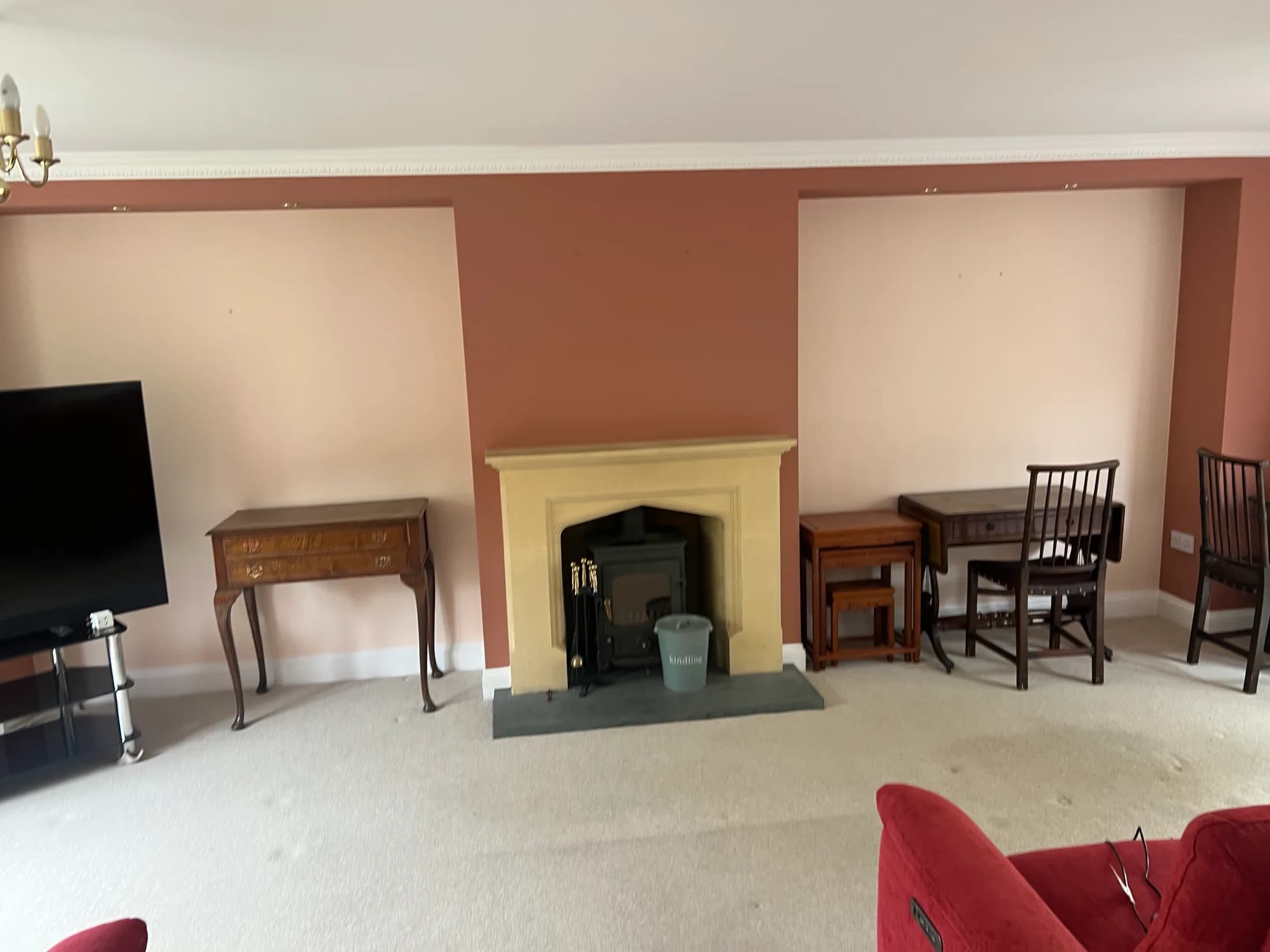 Large country cottage — photo 25
